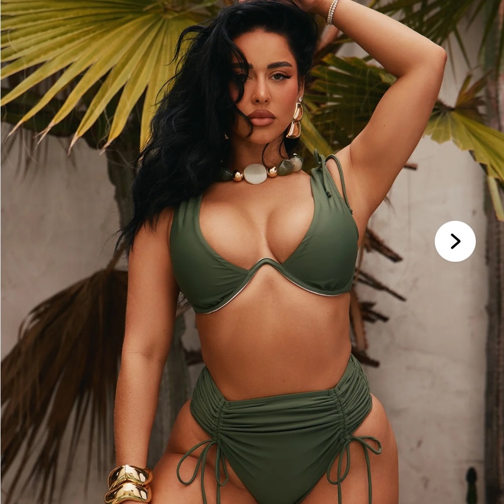 Women's Green Bikini Set